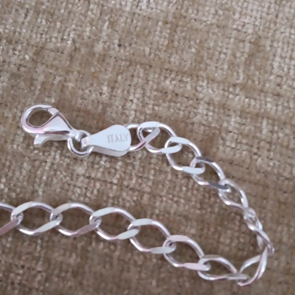 925 Italy Silver Delicate Chain Bracelet - Picture 5 of 7